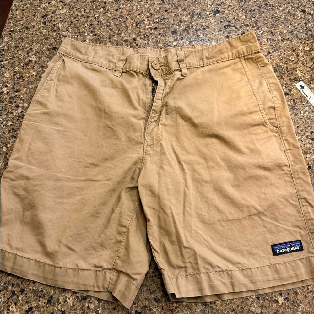 Patagonia Men's Tan Casual Shorts 32